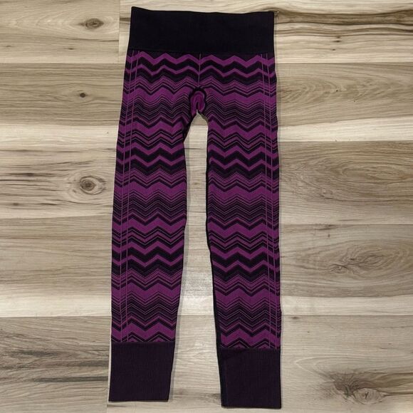 Lululemon Ebb to Street Pant Heathered Regal Plum ZigZag Leggings Womens 4 - Picture 4 of 5